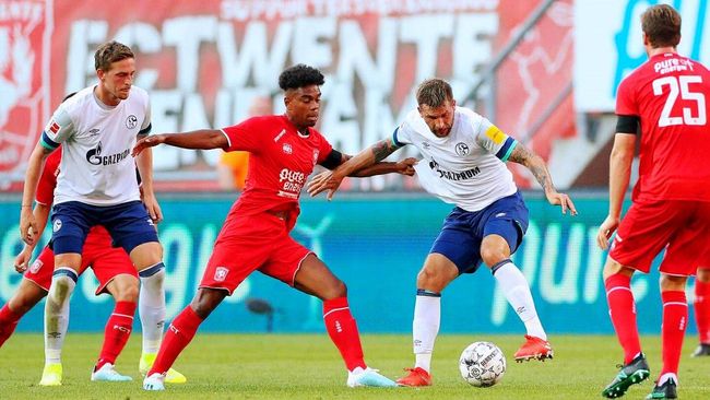 范弗利特是 范弗利特是